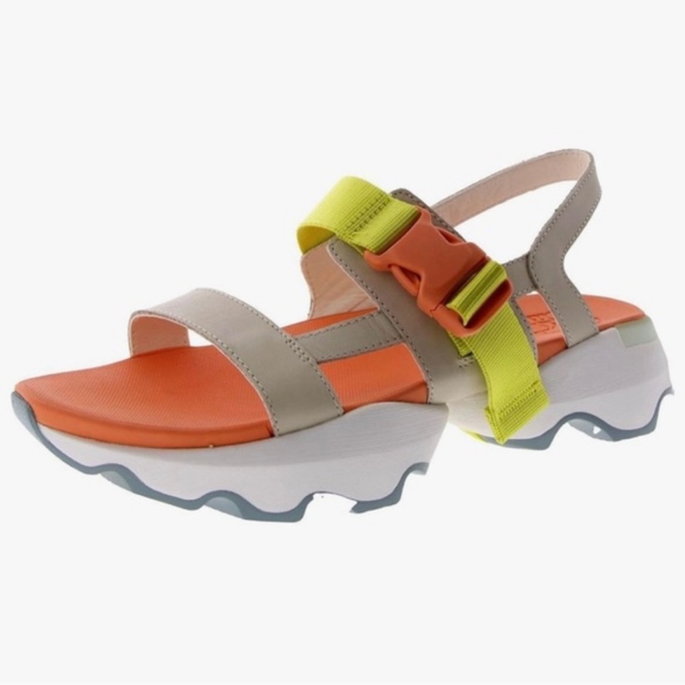 Sorel Kinetic‎ Impact Sling Sandals Strappy Beach Vacation Walking Outdoors Sz 9